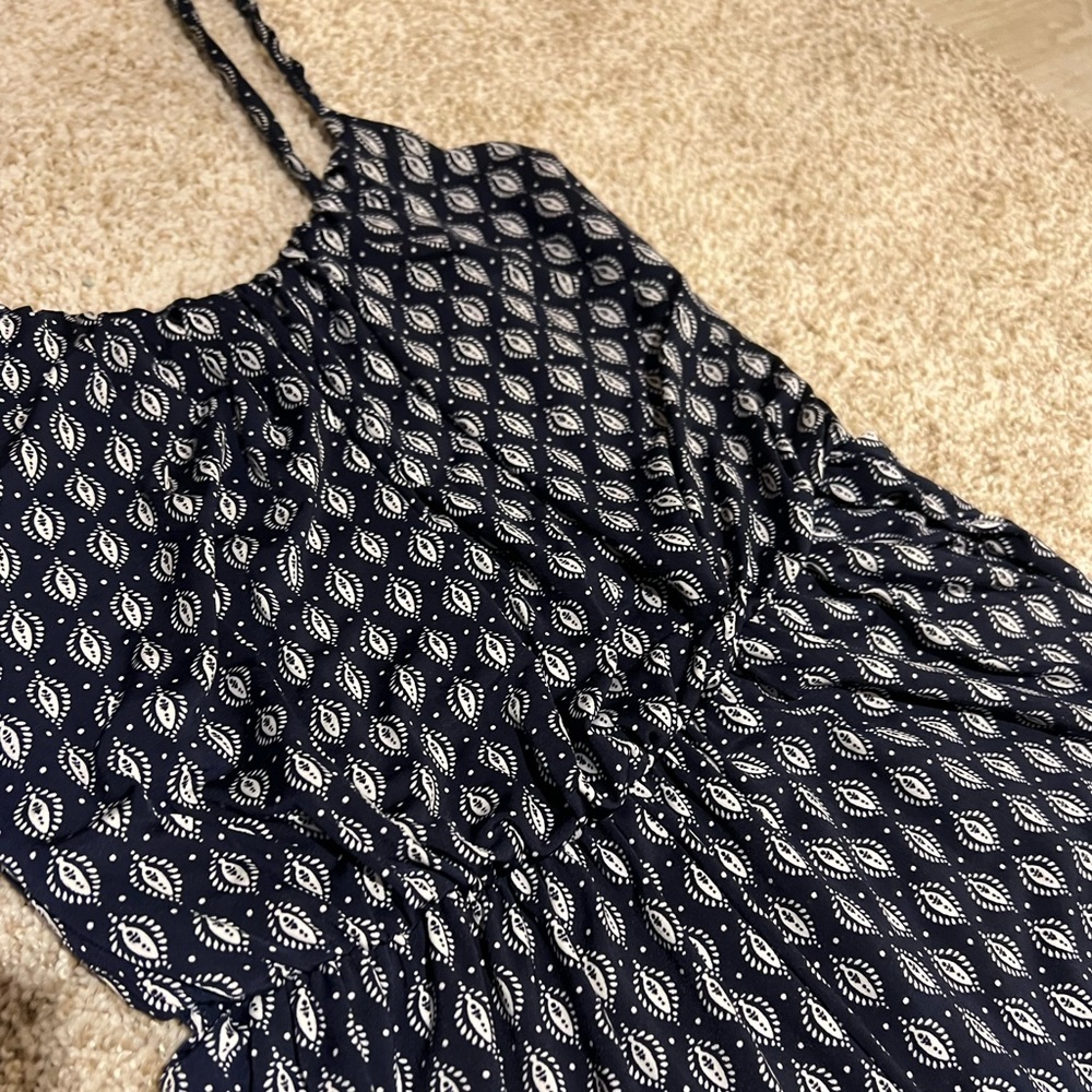 Navy blue and white geometric jumper